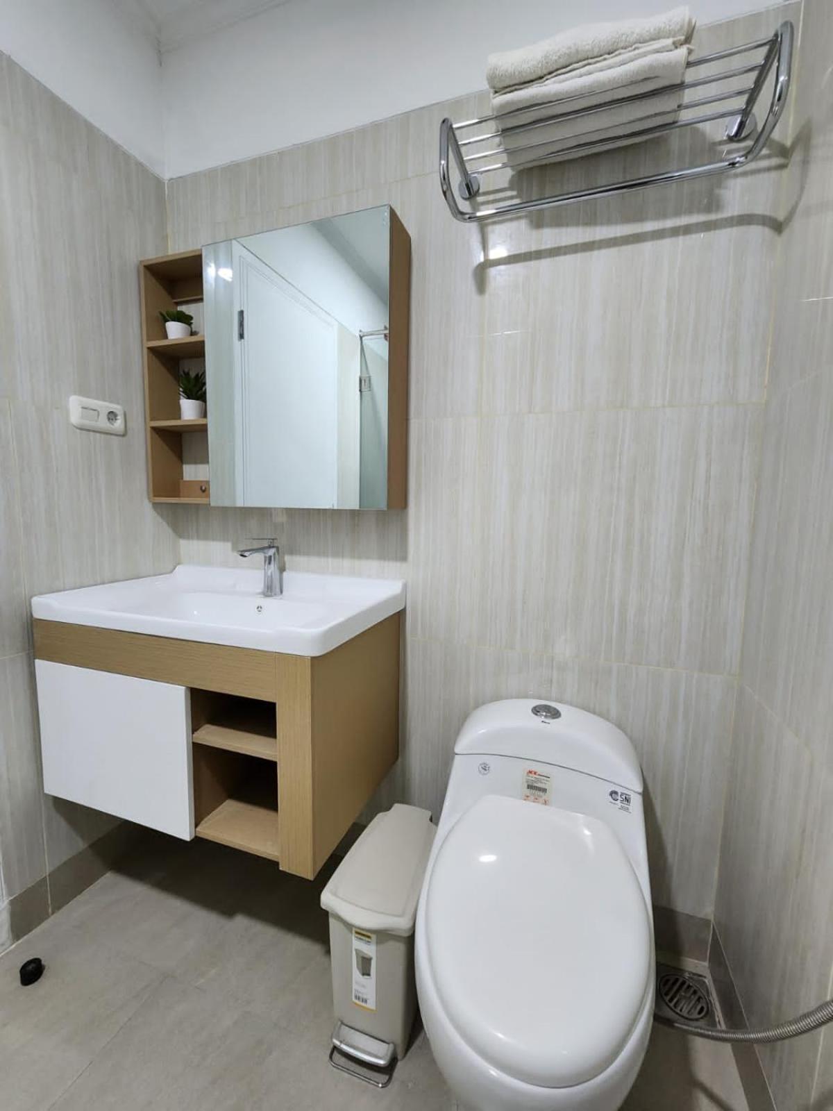 Kulem Gempol Hotel Bandung Exterior foto